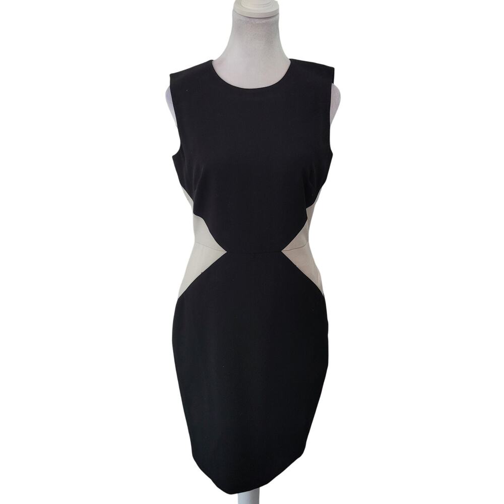 Calvin Klein Size 4 Sleeveless Black White Colorblock Sheath Dress‎ Classic